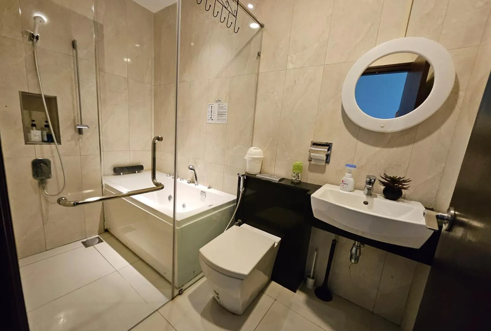 Apartment Paragon Suites Ciq Homestay By Welcome Home Johor Bahru